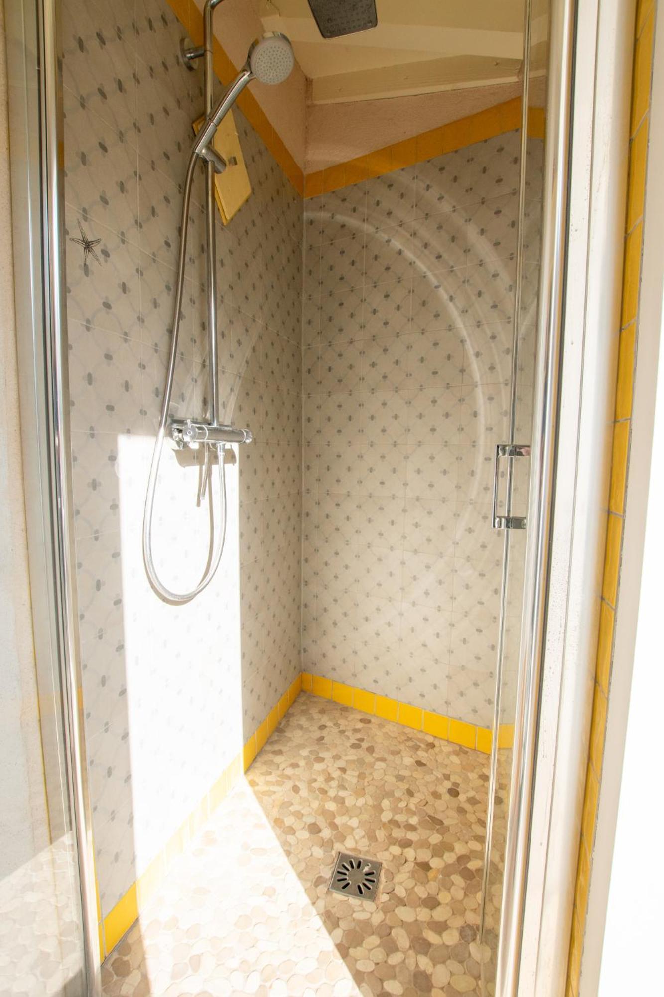 L'Escale - Clim, Terrasse Apartment Arles Ngoại thất bức ảnh